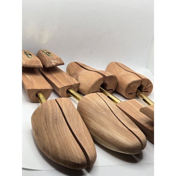 2 Pair Cedar Elements Solid Pine Shoe Trees M - Picture 4 of 7